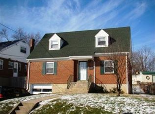 5 Circle Dr, Highland Heights, KY 41076