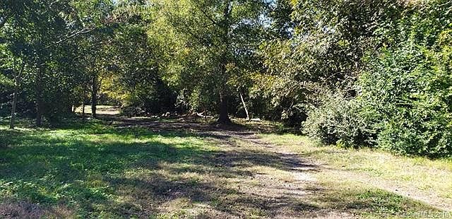 1st image of 1048 Carolina Avenue Ext