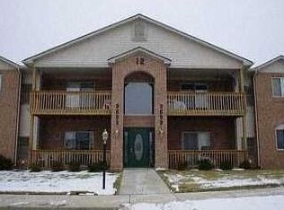 9693 Wildflower Ct, Belleville, MI 48111