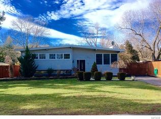 12 Vincent Rd, Poughkeepsie, NY 12603