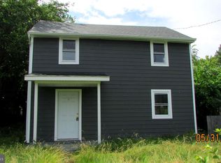 6006 Riverside Dr, Riverdale, MD 20737