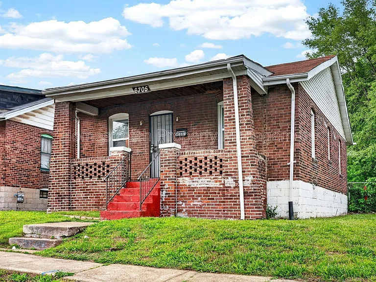 6705 Saint Louis Ave — Photo 2