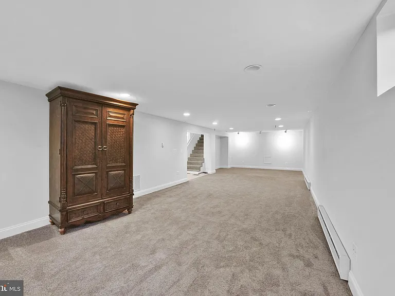 810 Wisteria Dr — Photo 39