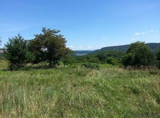 Beech Hill Rd, Johnstown, PA 15904