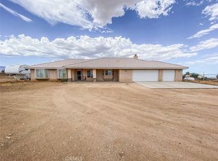 11420 Oxford Rd, Phelan, CA 92371