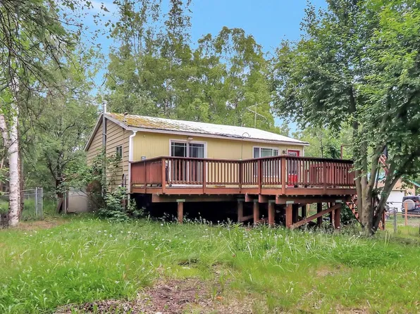 10306 Lee St, Eagle River, AK 99577