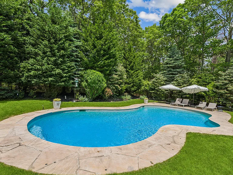 39 Hollow Ln — Photo 33