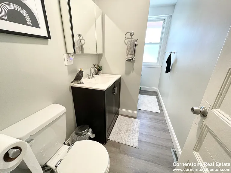 24 Pond St #1 — Photo 9