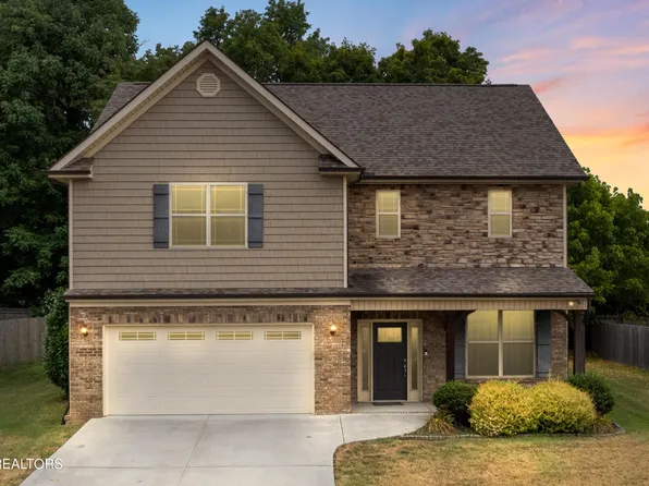 620 Lampwick Ln, Knoxville, TN 37912