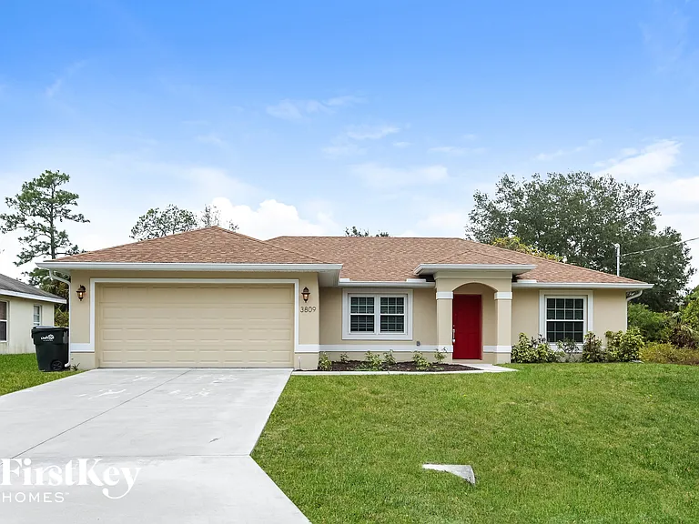 3809 Everglades Ter — Photo 1