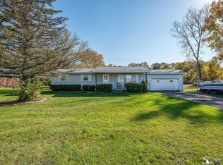 2200 Baldwin Rd, Monroe, MI 48162