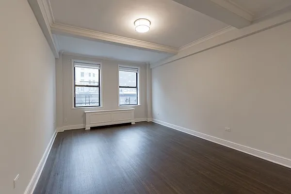 Rented by Stonehenge NYC LLC | media 36