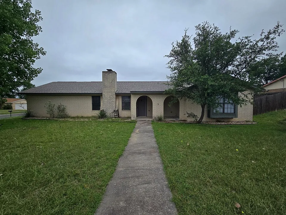 1710 Joy Dr