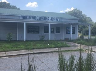 225 E D St, Newton, NC 28658