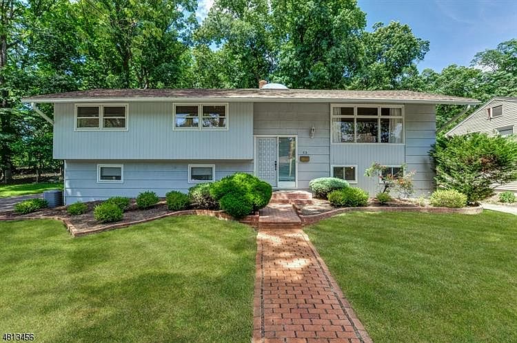 1st image of 69 Palmer Dr
