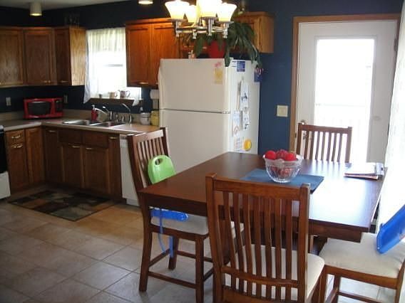 5th image of 1212 Lombardi Way