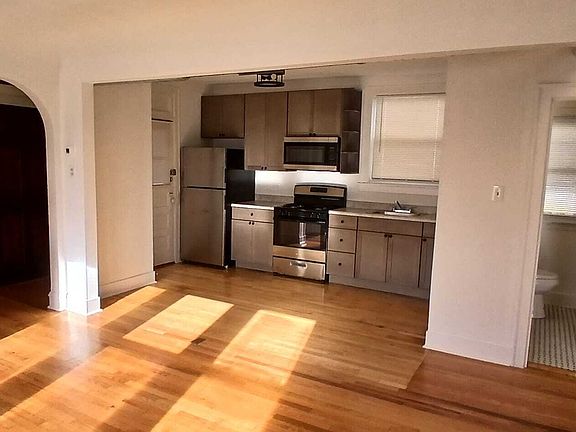 4th image of 6452 W Dickens Ave #11305884