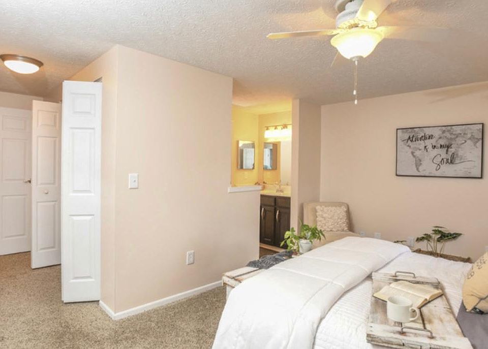 1st image of 5824 Garden Hill Ln