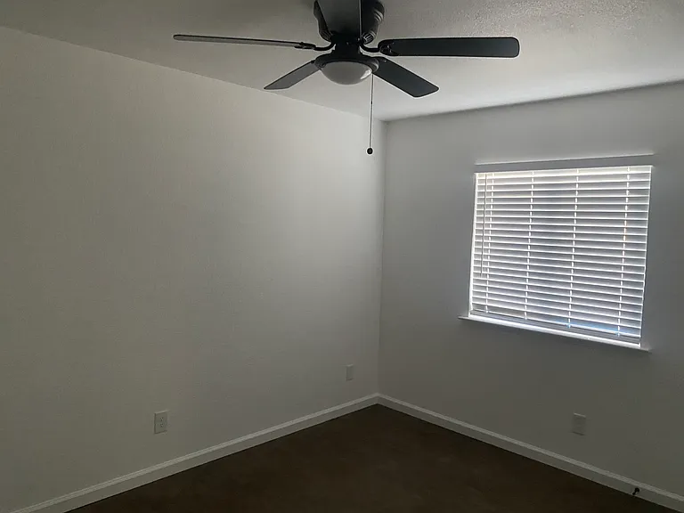 66 Redwood Ave — Photo 7