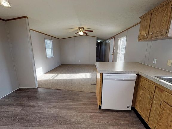 5th image of 300 Pearl St #120