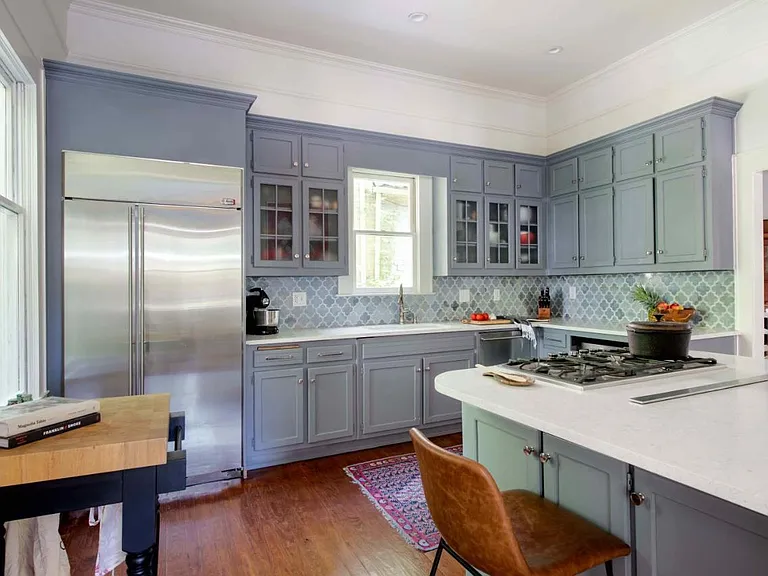 416 Augusta Ave SE — Photo 7