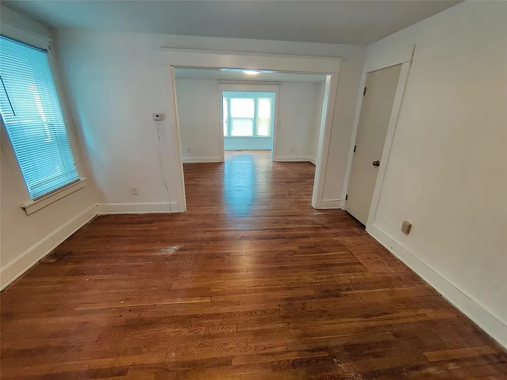 2 bed, 4.0 bath, 800 sqft, $1,100 — Photo 2