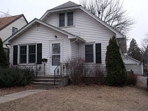 1st image of 1222 Saint John Ave