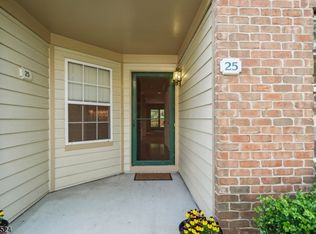 25 Cadence Ct, Morristown, NJ 07960