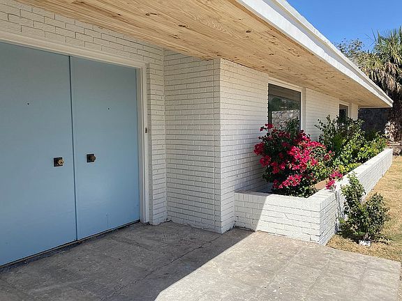 4th image of 3827 Okeefe Dr