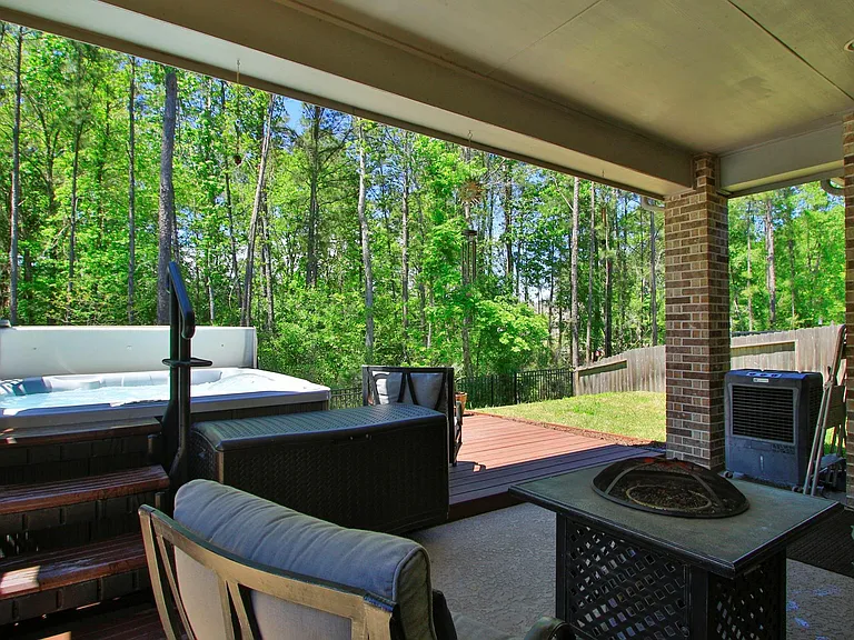 282 Sky Top Dr — Photo 43