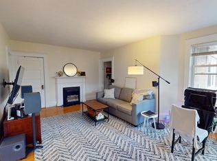 23-25 Hammond St #3, Cambridge, MA 02138