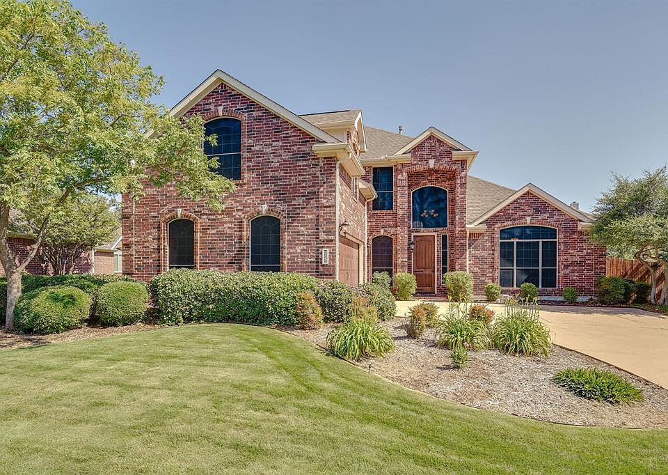 1st image of 2808 Heather Wood Dr