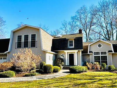 91 Deer Run Rd, Woodbridge, CT, 06525
