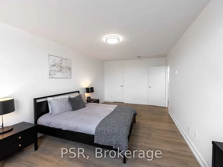 240 Markland Dr #706 — Photo 13