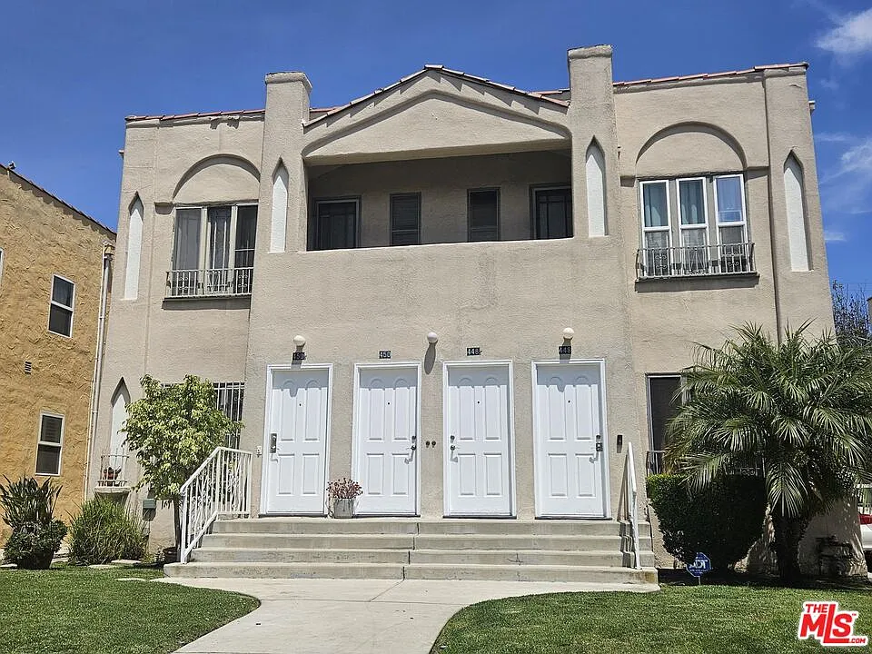 2 bed, 1.0 bath, 1206 sqft, $2,800 — Photo 1