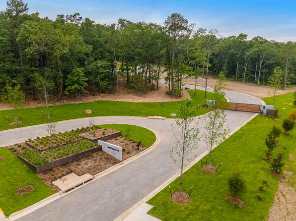 4 Whitehaven Cv, Little Rock, AR 72223