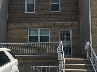 13829 248th St, Rosedale, NY 11422