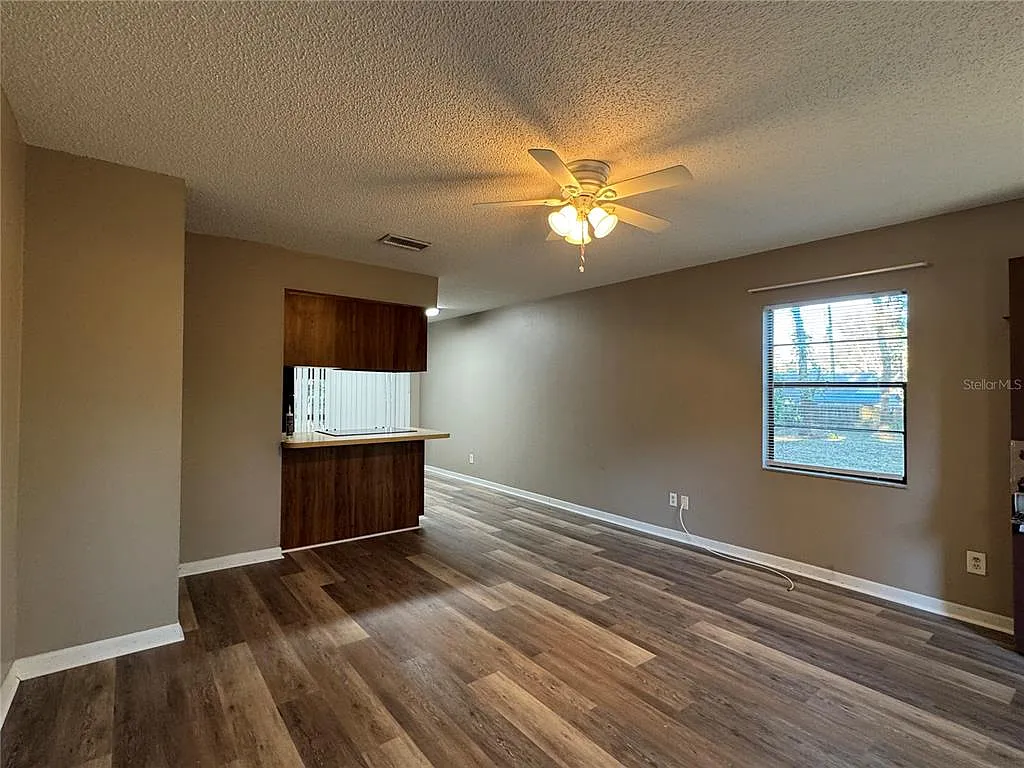 2 bed, 1.0 bath, 840 sqft, $1,500 — Photo 3