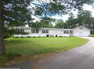 13 Libby Rd, Mechanic Falls, ME 04256