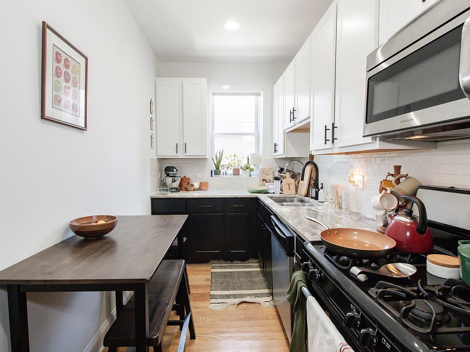 1st image of 2102 N Damen Ave #2F