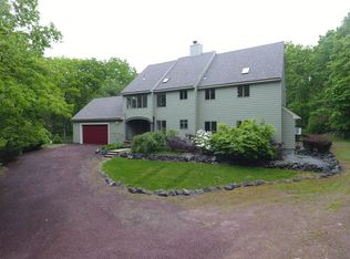 186 Stubble Brook Rd, West Greenwich, RI 02817
