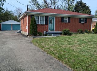 1117 Lone Oak Ave, Louisville, KY 40219