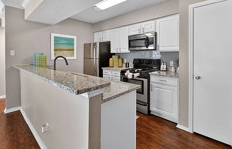 Westmount at River Park Apartments — Photo 2