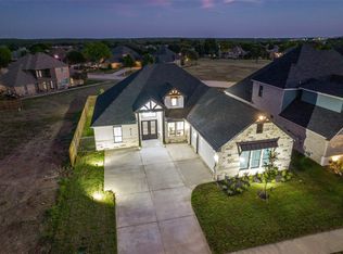 912 Bandon Dunes Dr, Burleson, TX 76028