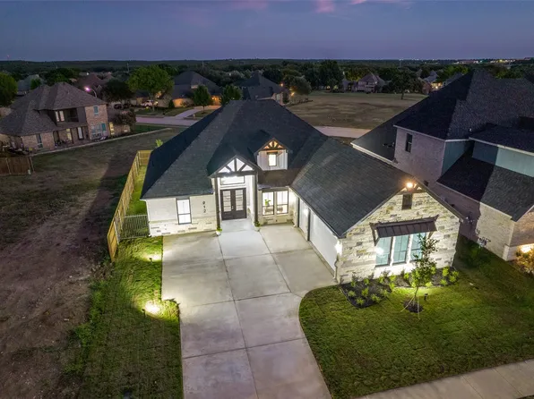 912 Bandon Dunes Dr, Burleson, TX 76028