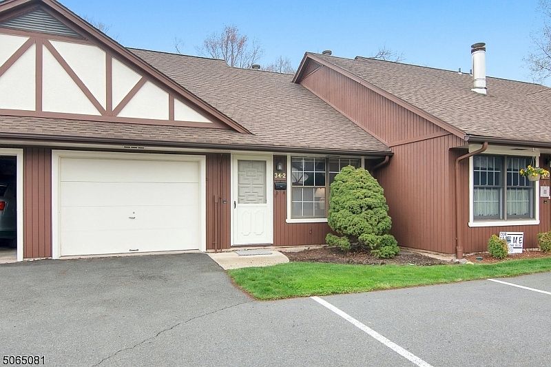 342 Tamaron Dr, Waldwick, NJ 07463 Zillow