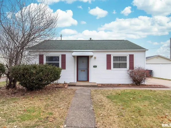 3711 14th Ave, Moline, IL 61265