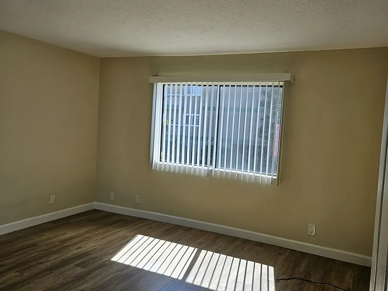 7504 Sepulveda Blvd #103 — Photo 24