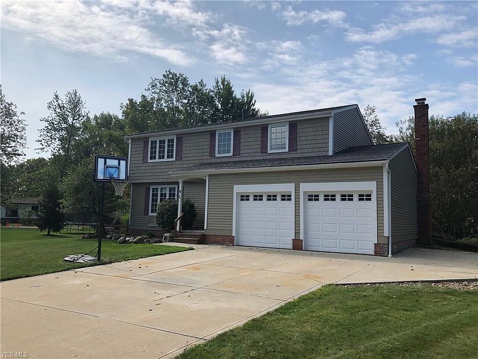 1st image of 42 N Lakehurst Dr
