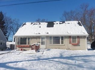 7400 SW 12th St, Des Moines, IA 50315